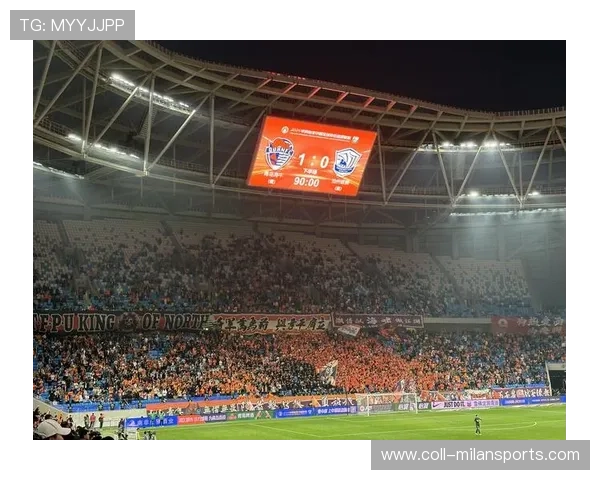 中超青岛队前场逼抢训练升级，战术新突破引领冲击未来